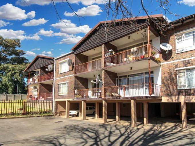 Flats to rent best sale in windsor east