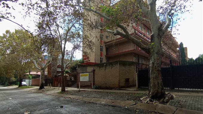 Standard Bank SIE Sale In Execution 2 Bedroom Sectional Title for Sale in Sunnyside - MR584387