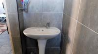 Bathroom 1 - 4 square meters of property in Verulam 