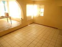 Lounges - 31 square meters of property in Wolfelea AH