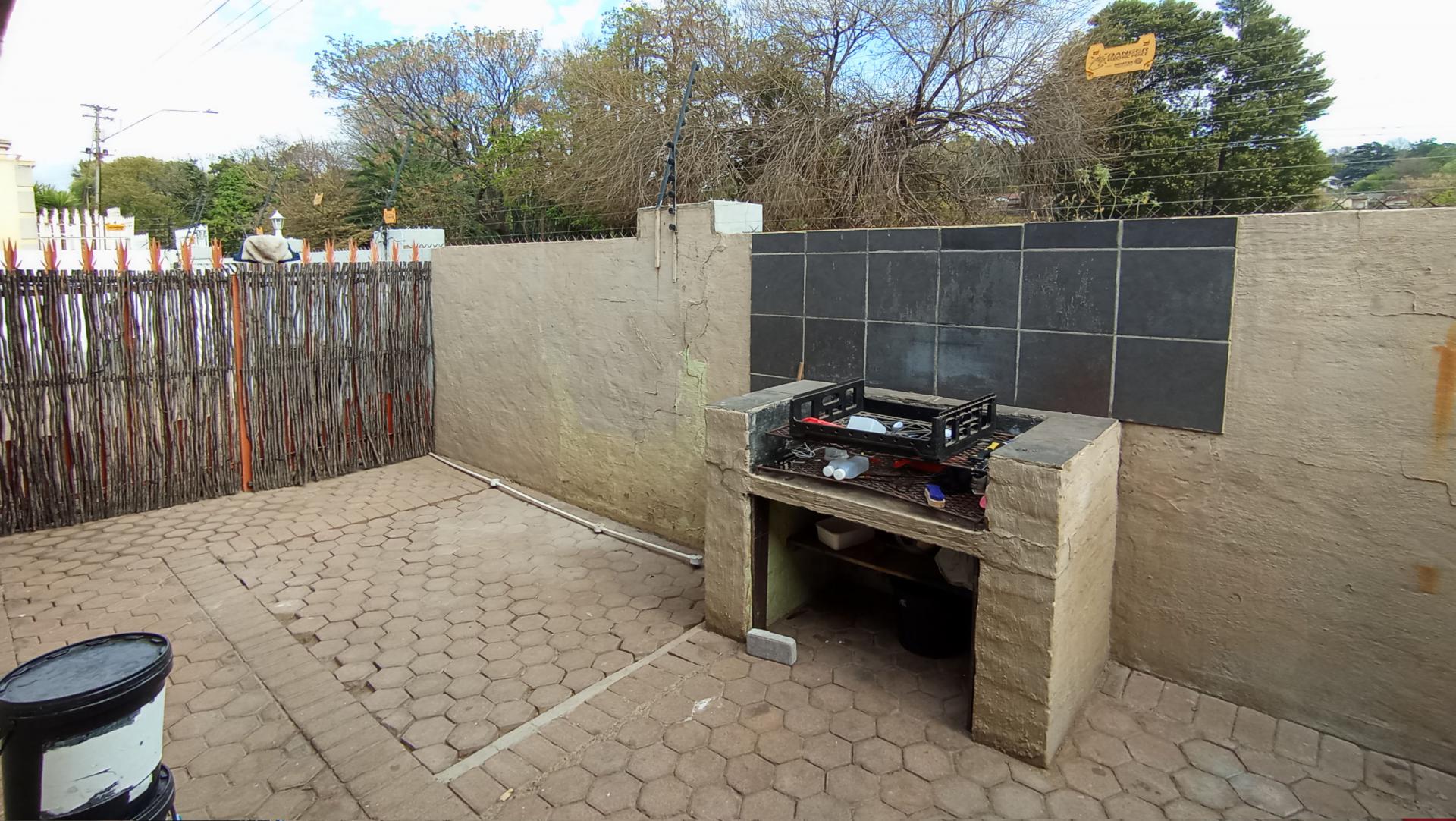 Spaces - 4 square meters of property in Greymont