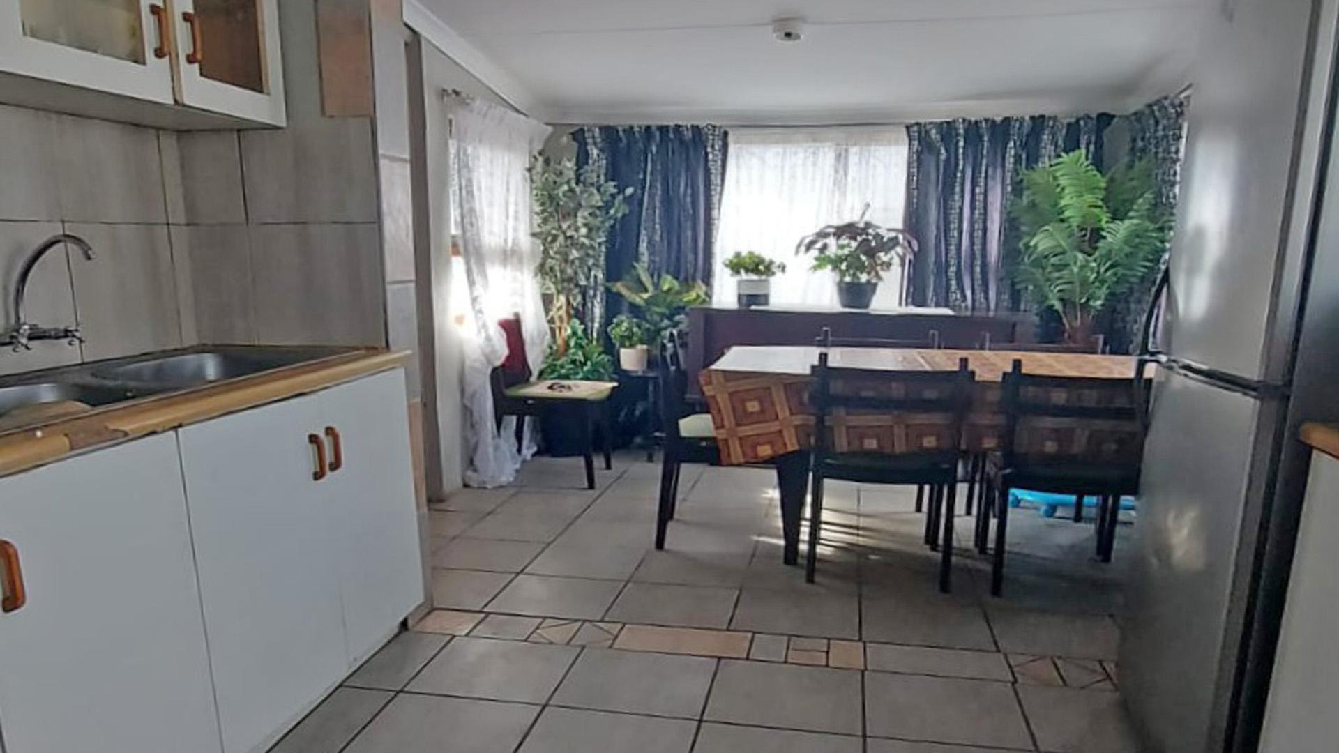 2 Bedroom House For Sale For Sale In Gelvandale Private Sa