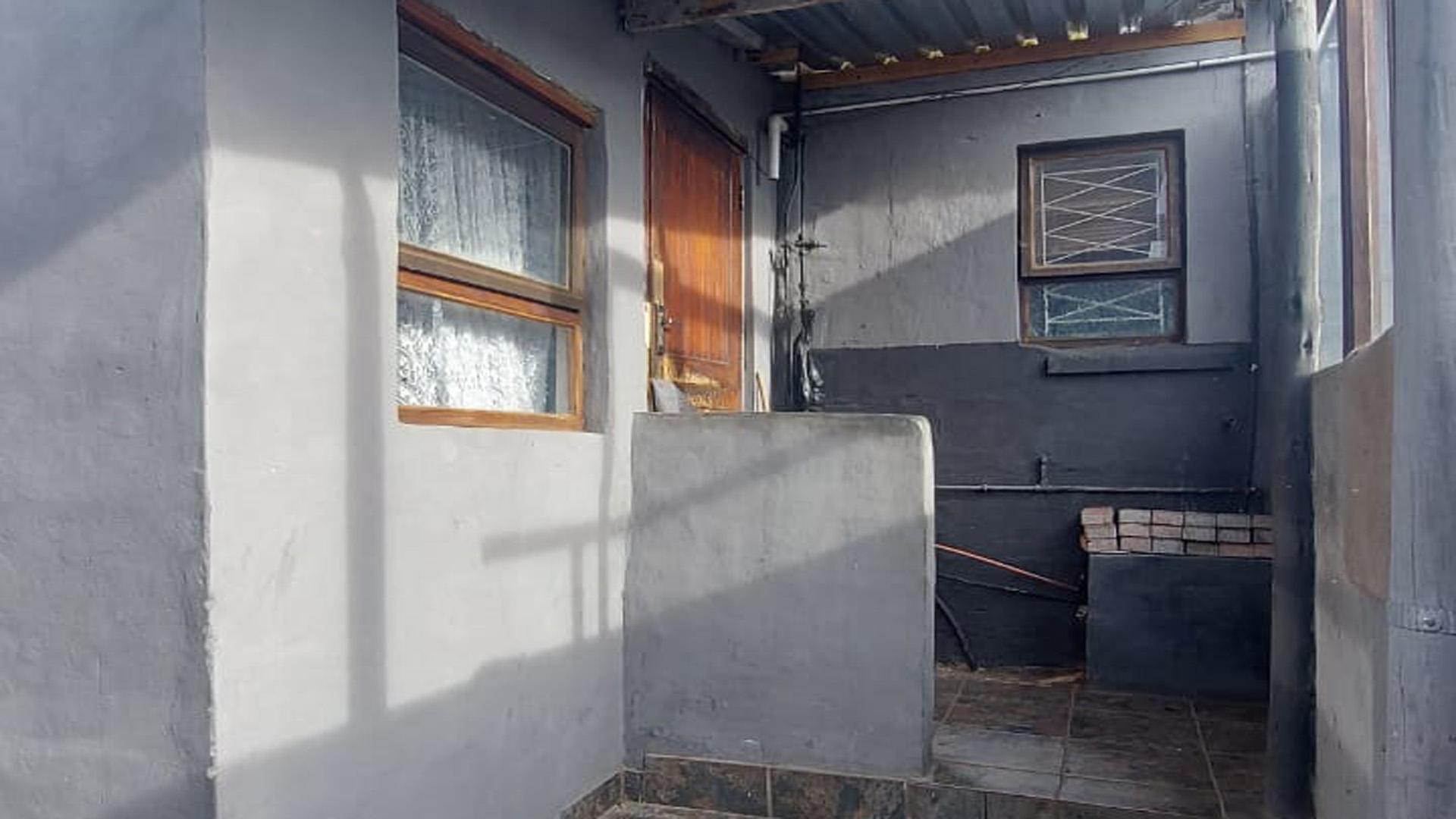 Backyard of property in Gelvandale