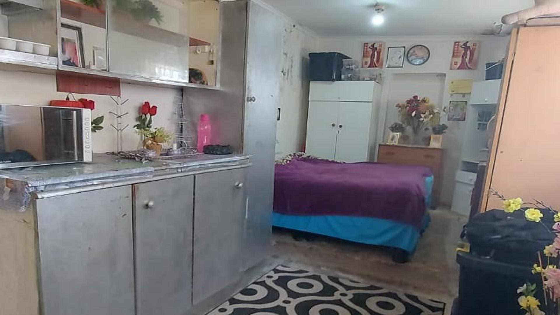 Flatlet - 40 square meters of property in Gelvandale