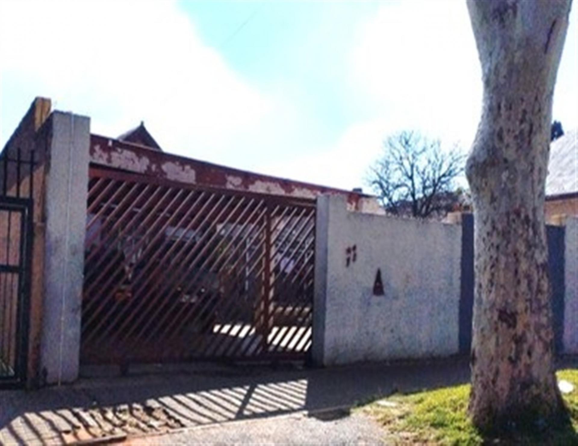 Front View of property in Forest Hill
