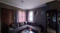 Lounges - 14 square meters of property in Protea Glen