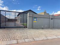 Front View of property in Protea Glen
