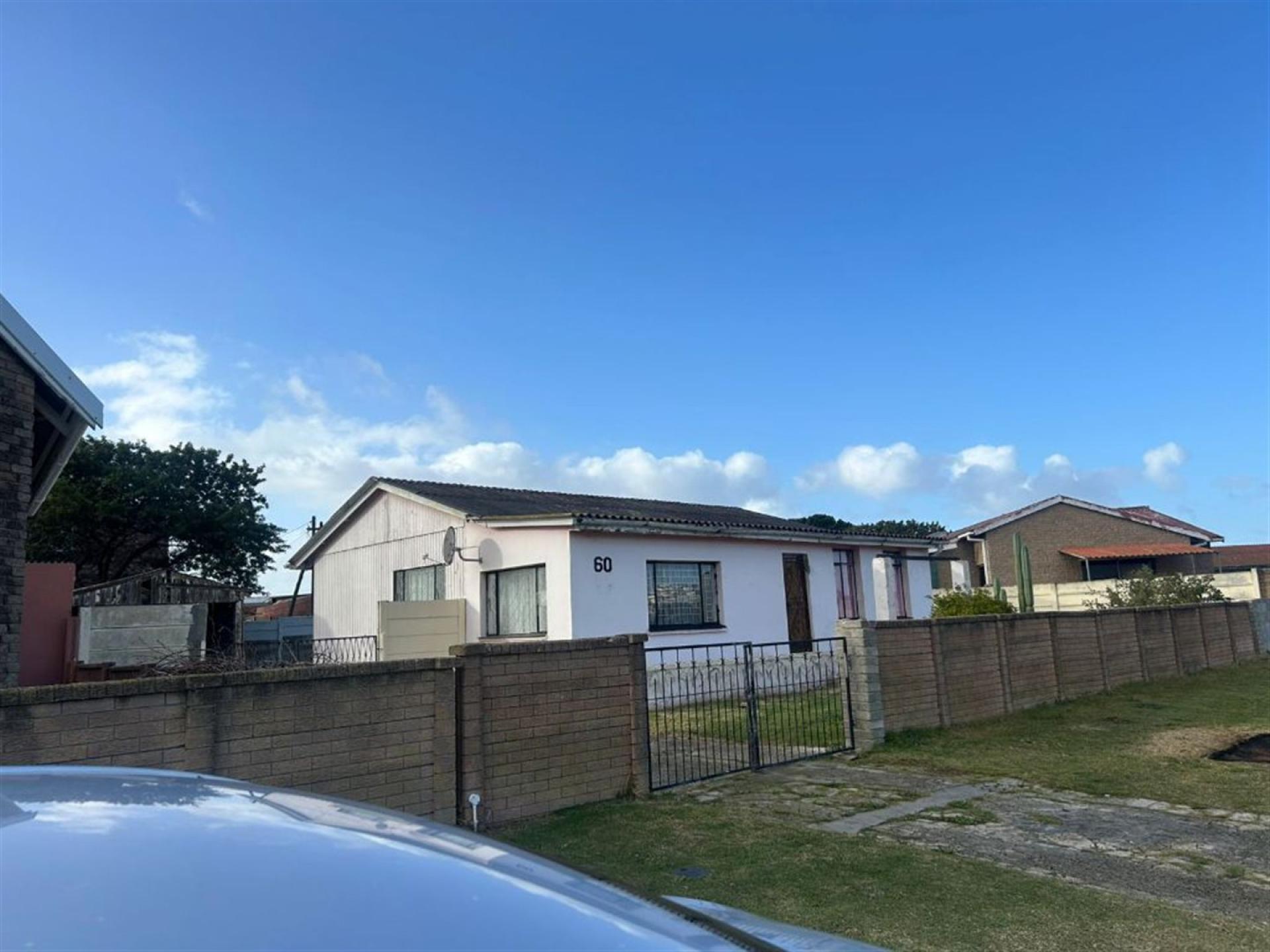 Front View of property in Algoa Park