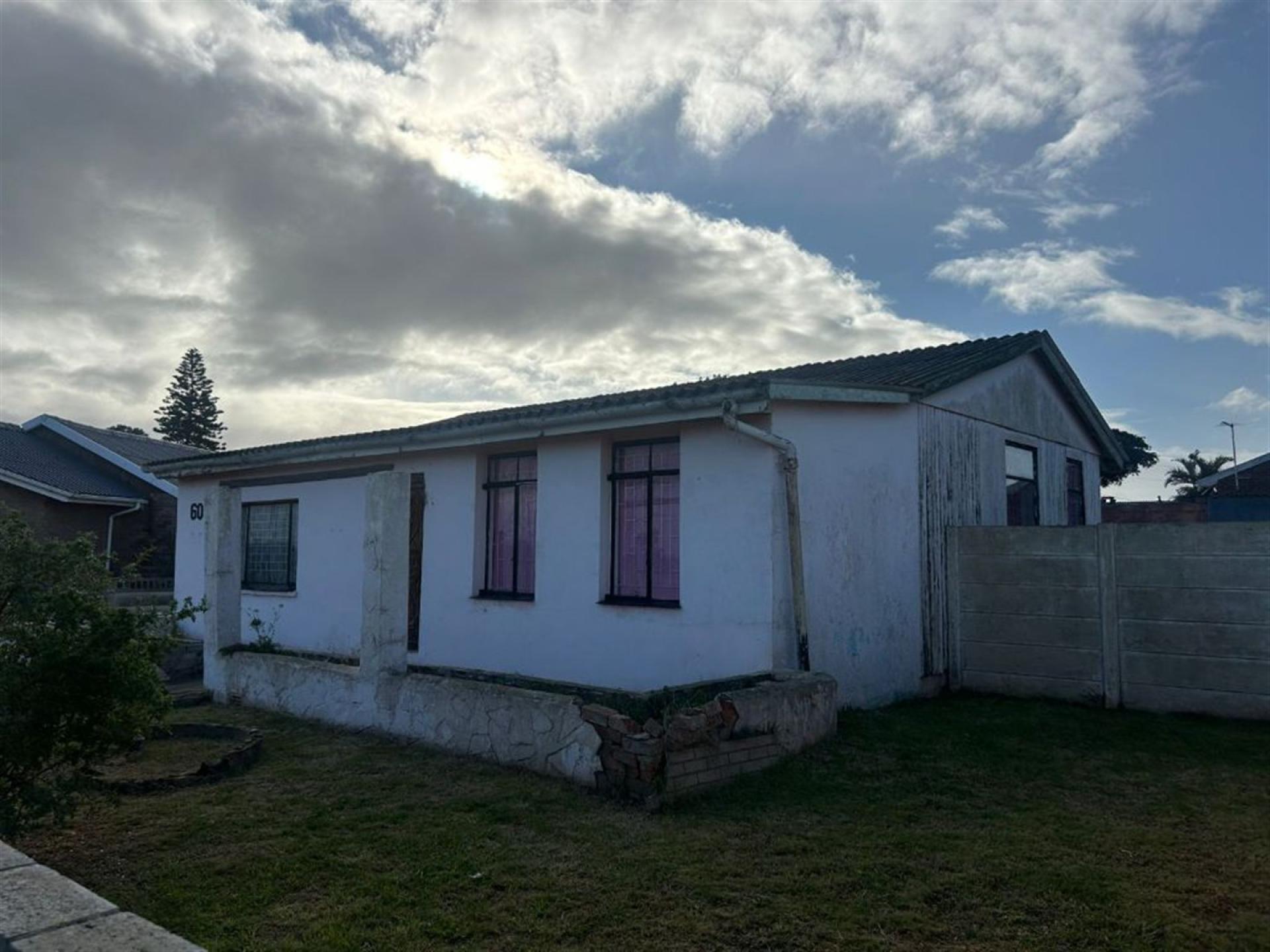 Front View of property in Algoa Park