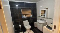 Bathroom 1 of property in Ibhayi (Zwide)