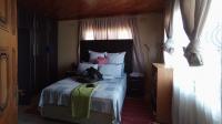 Bed Room 1 - 13 square meters of property in Pinetown 