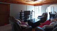 Lounges - 20 square meters of property in Pinetown 
