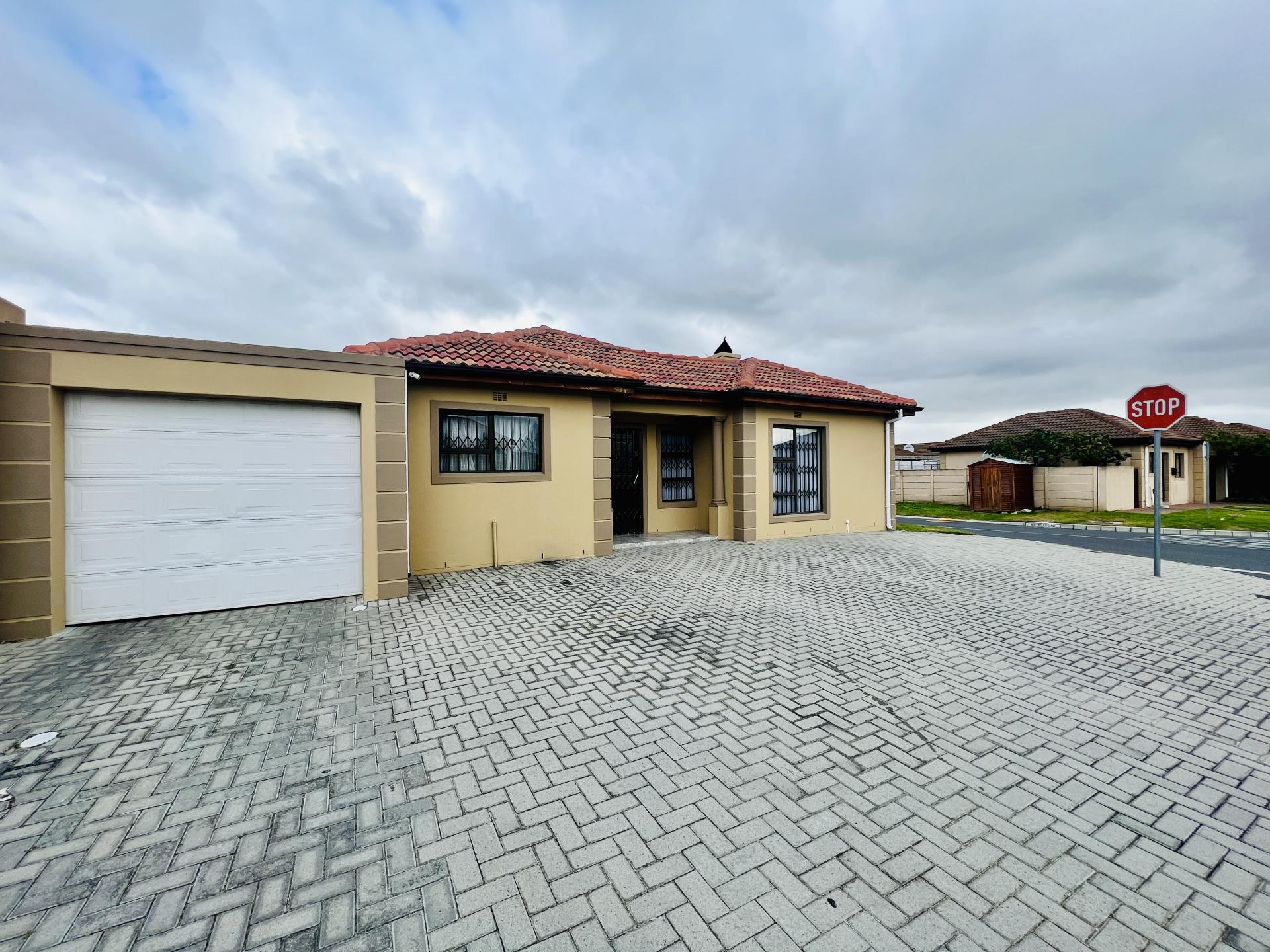 3 Bedroom House for Sale For Sale in Hagley MR585118 MyR