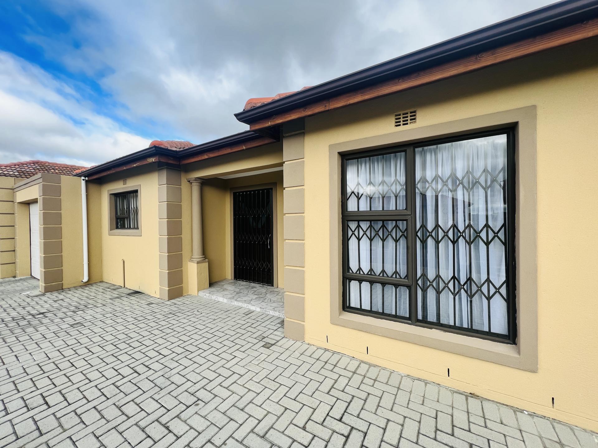 3 Bedroom House for Sale For Sale in Hagley MR585118 MyR