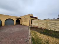 4 Bedroom 2 Bathroom House for Sale for sale in Brackenhurst