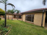 5 Bedroom 2 Bathroom House for Sale for sale in Brackenhurst