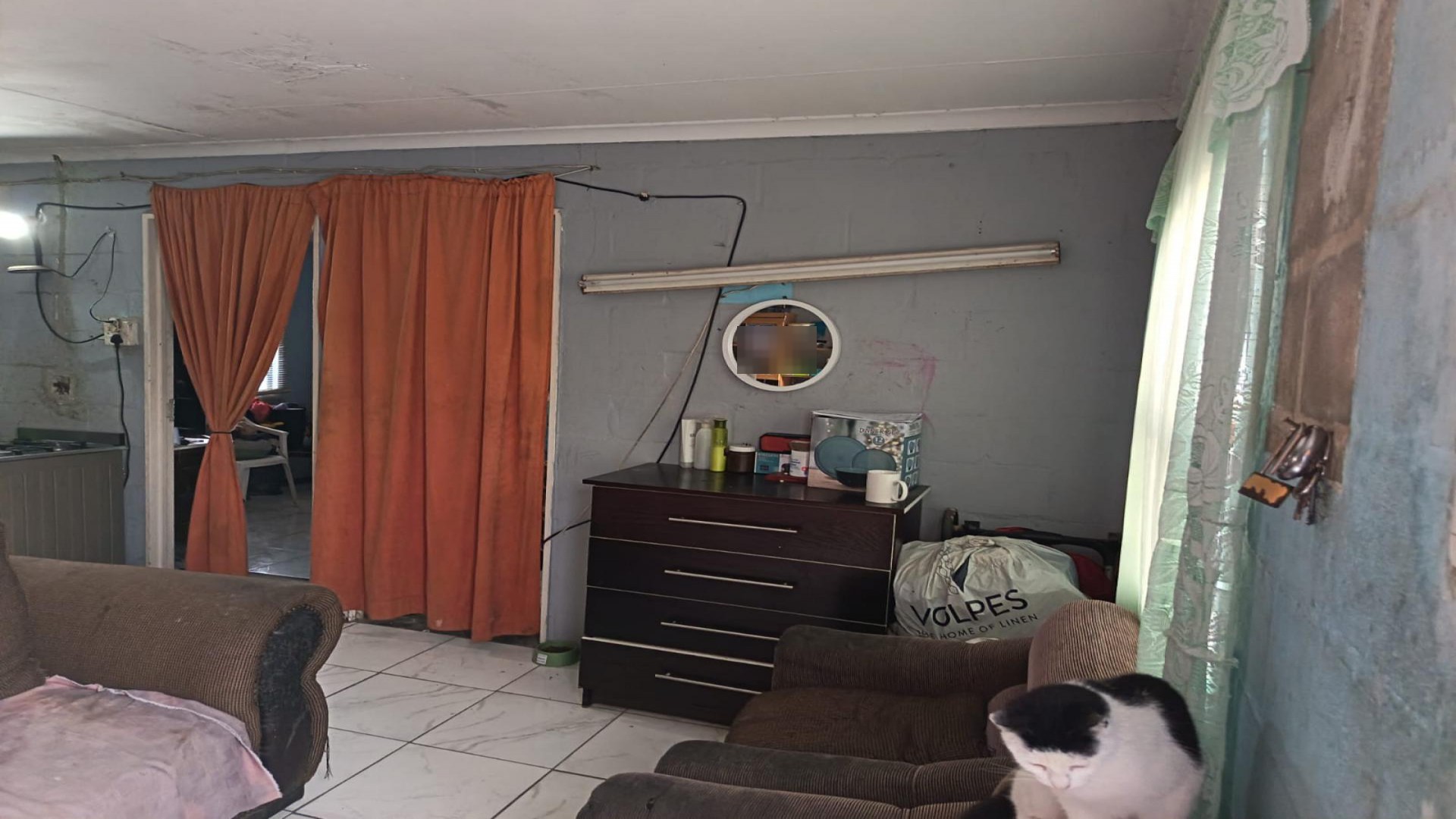 Lounges of property in Heideveld