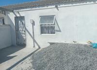 Front View of property in Heideveld