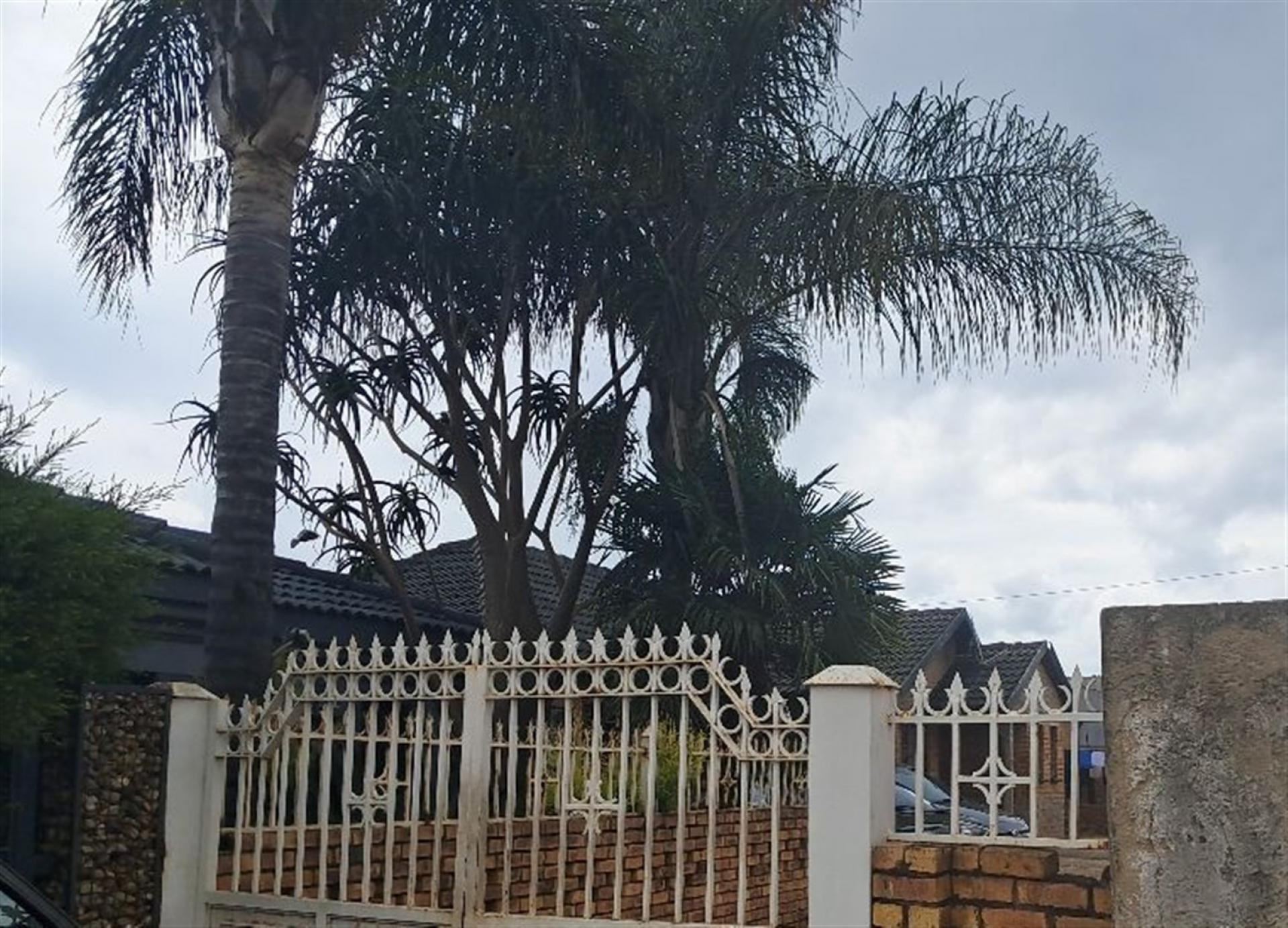 Front View of property in Mamelodi Sun Valley