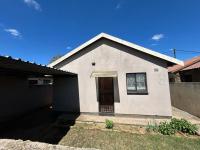 Front View of property in Kwa-Guqa
