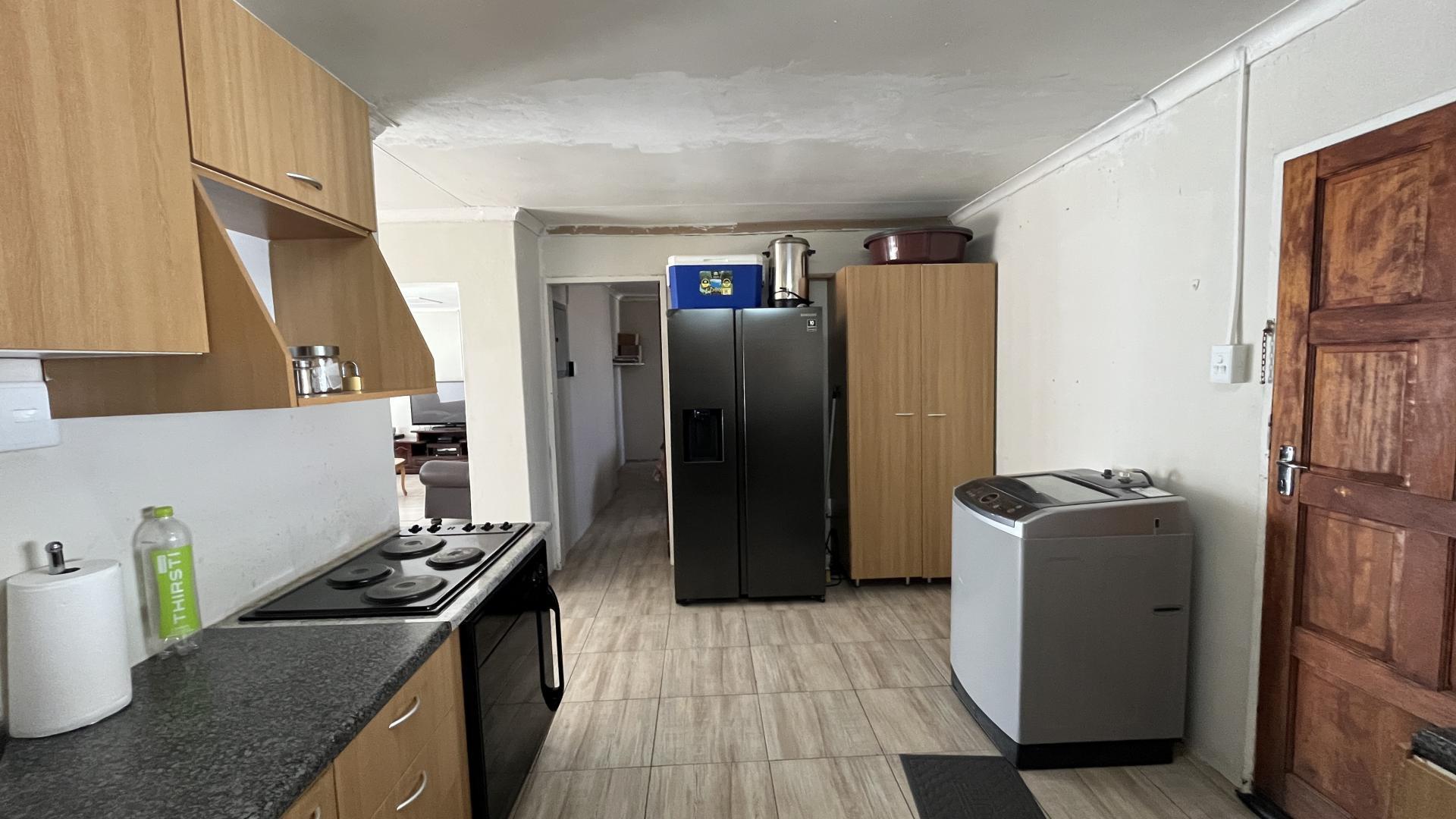 Kitchen of property in Fauna
