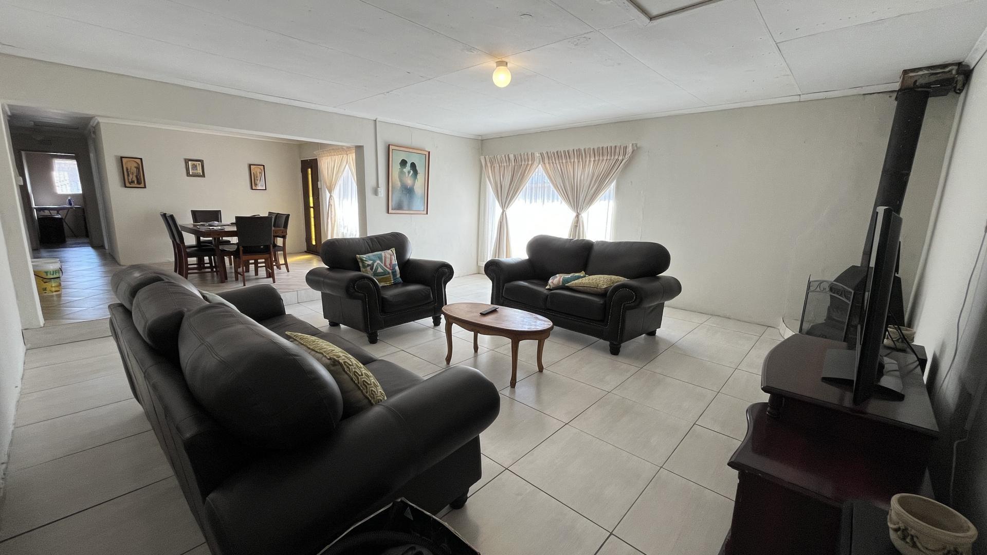 Lounges of property in Fauna