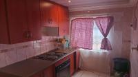 Kitchen of property in Lotus Gardens