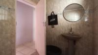Bathroom 1 - 5 square meters of property in Lotus Gardens