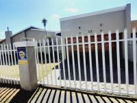 4 Bedroom 3 Bathroom House for Sale for sale in Robertsham