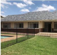 4 Bedroom 2 Bathroom Freehold Residence to Rent for sale in Savoy Estate 