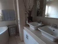  of property in Eikepark