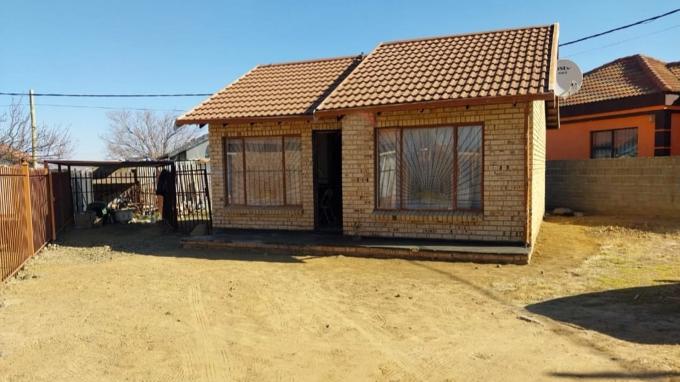 2 Bedroom House for Sale For Sale in Thaba Nchu - Private Sale - MR586060