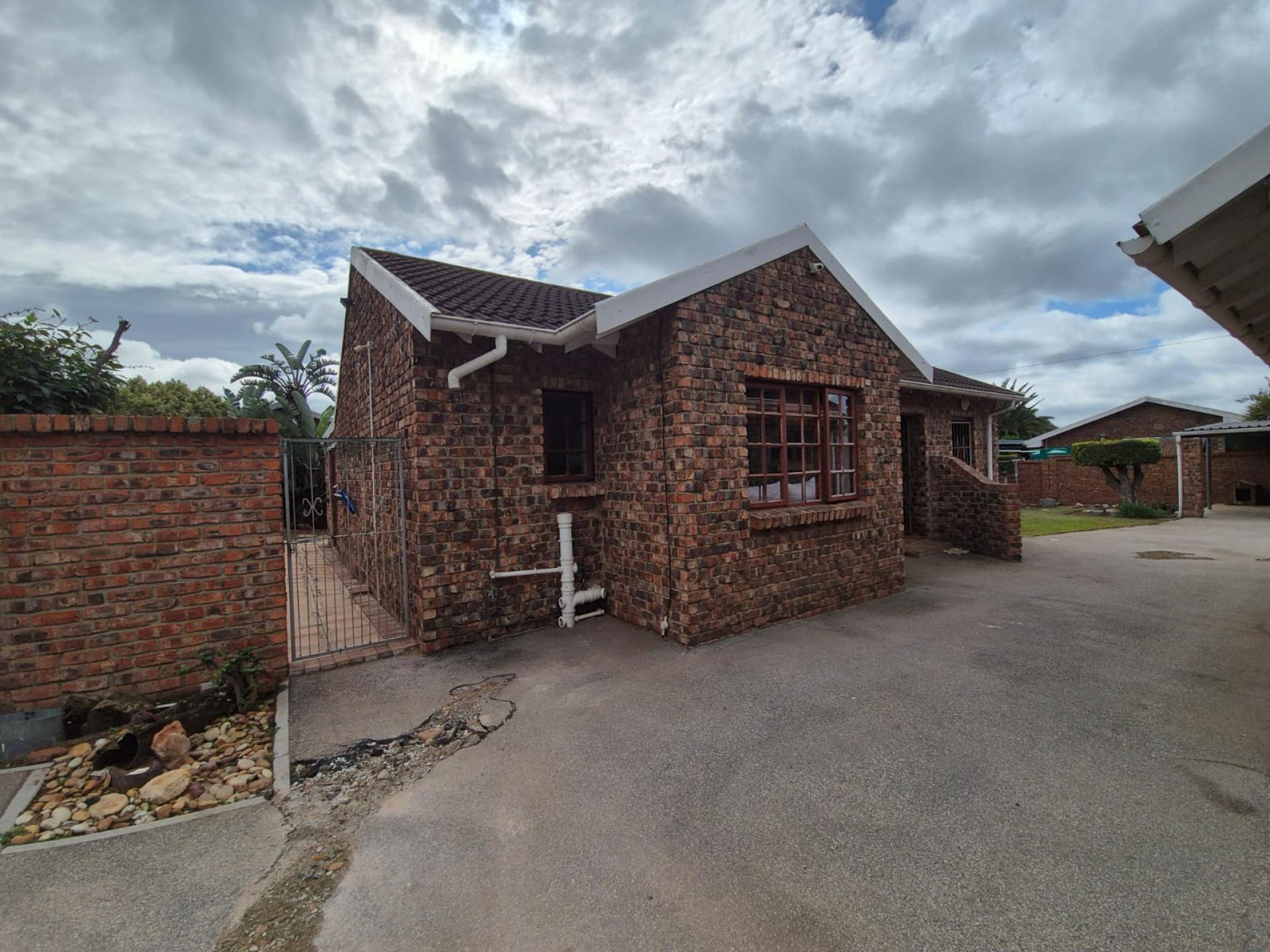 Front View of property in Amsterdamhoek