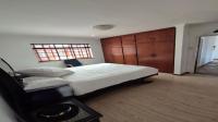 Bed Room 1 of property in Amsterdamhoek
