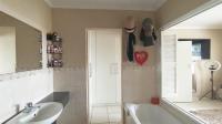 Main Bathroom - 8 square meters of property in Edenburg - Jhb