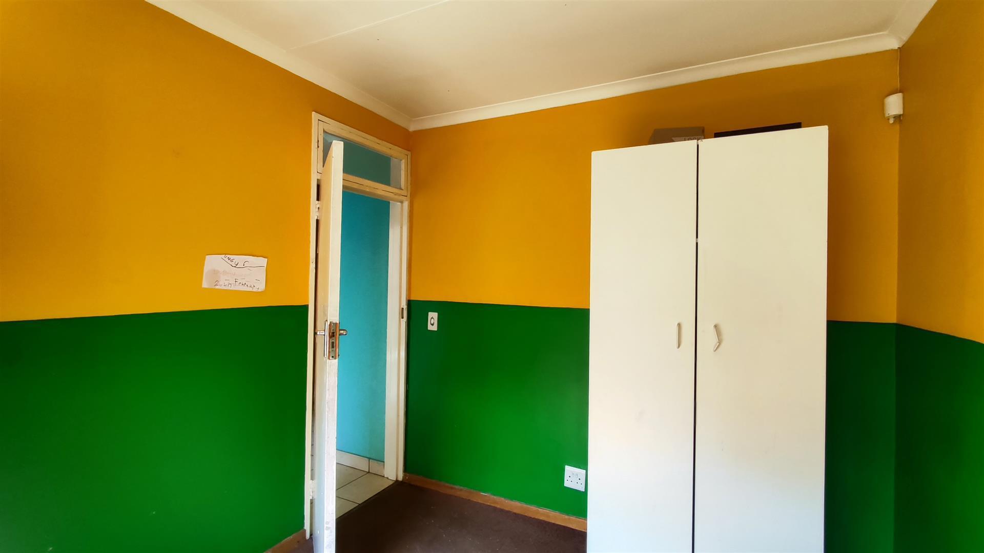 Bed Room 2 - 13 square meters of property in Glen Marais