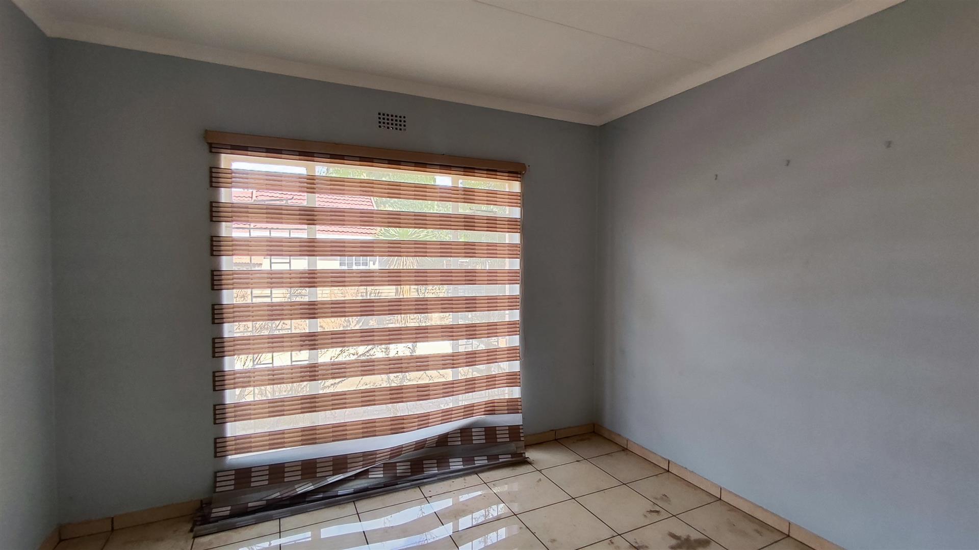 Bed Room 4 - 15 square meters of property in Glen Marais