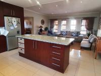  of property in Glenvista