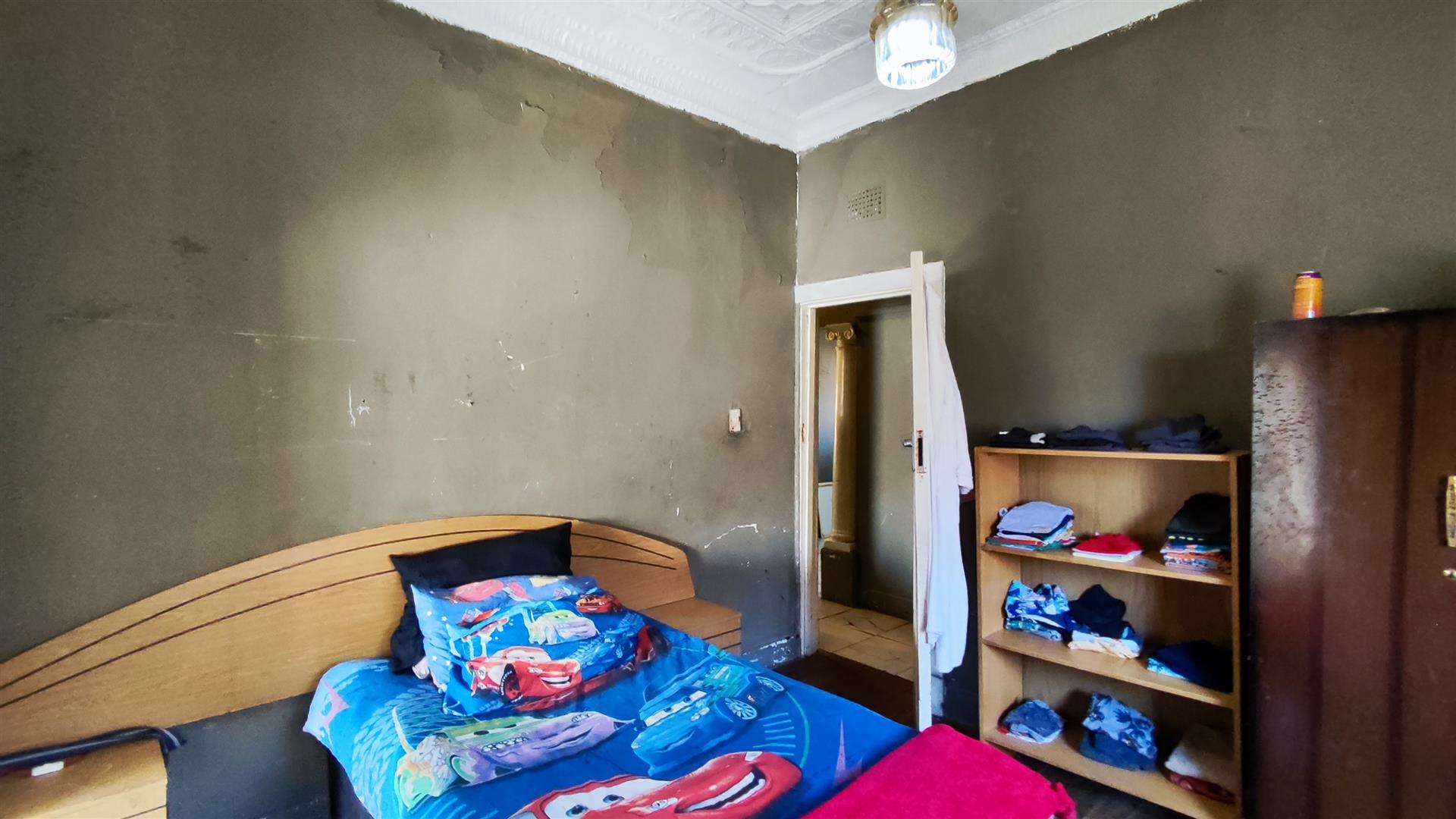 Bed Room 2 - 14 square meters of property in Geduld