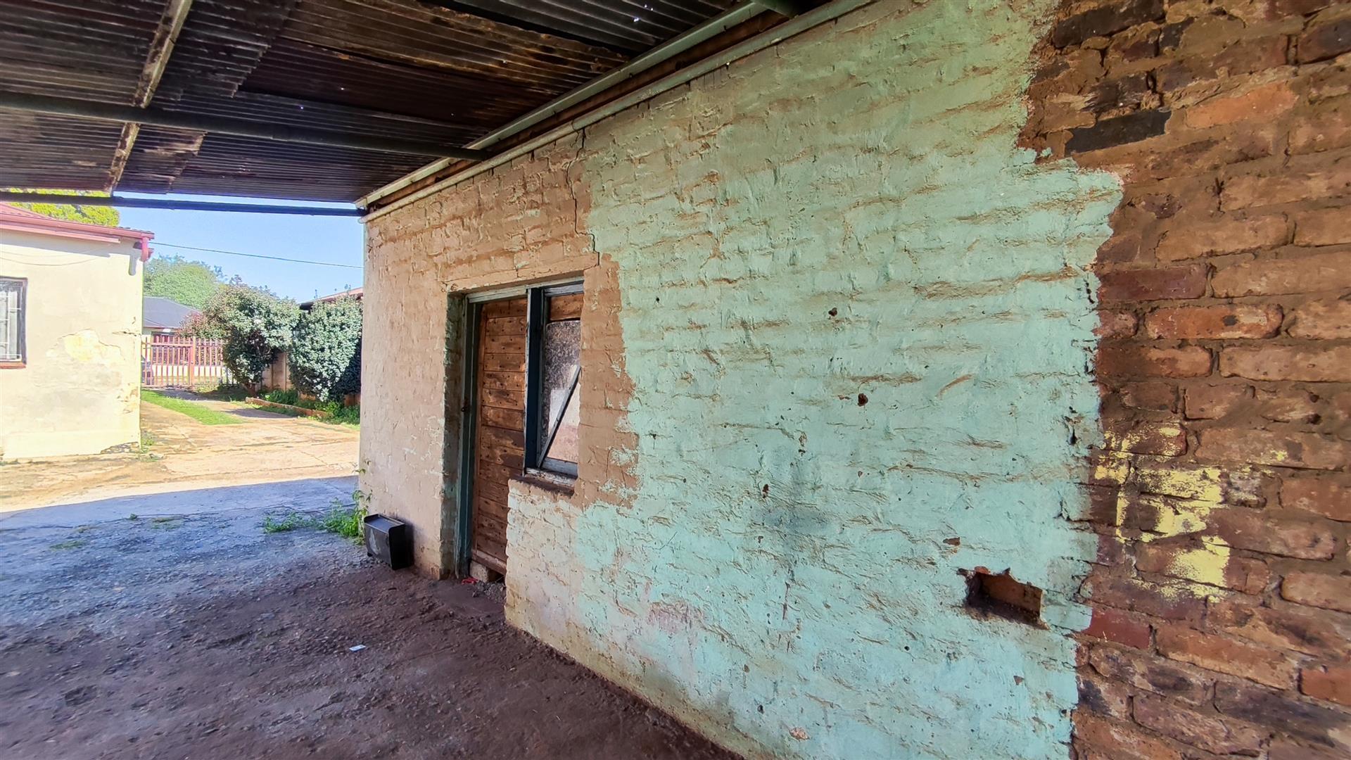 Backyard of property in Geduld