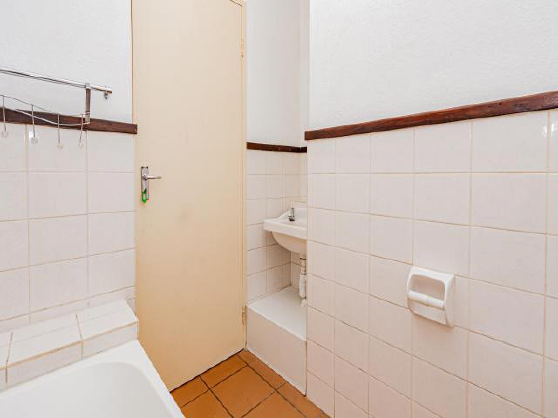 Bathroom 1 of property in Bryanston