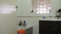 Bathroom 1 - 9 square meters of property in Eldorado Park AH