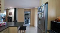Kitchen - 13 square meters of property in Langeberg Ridge