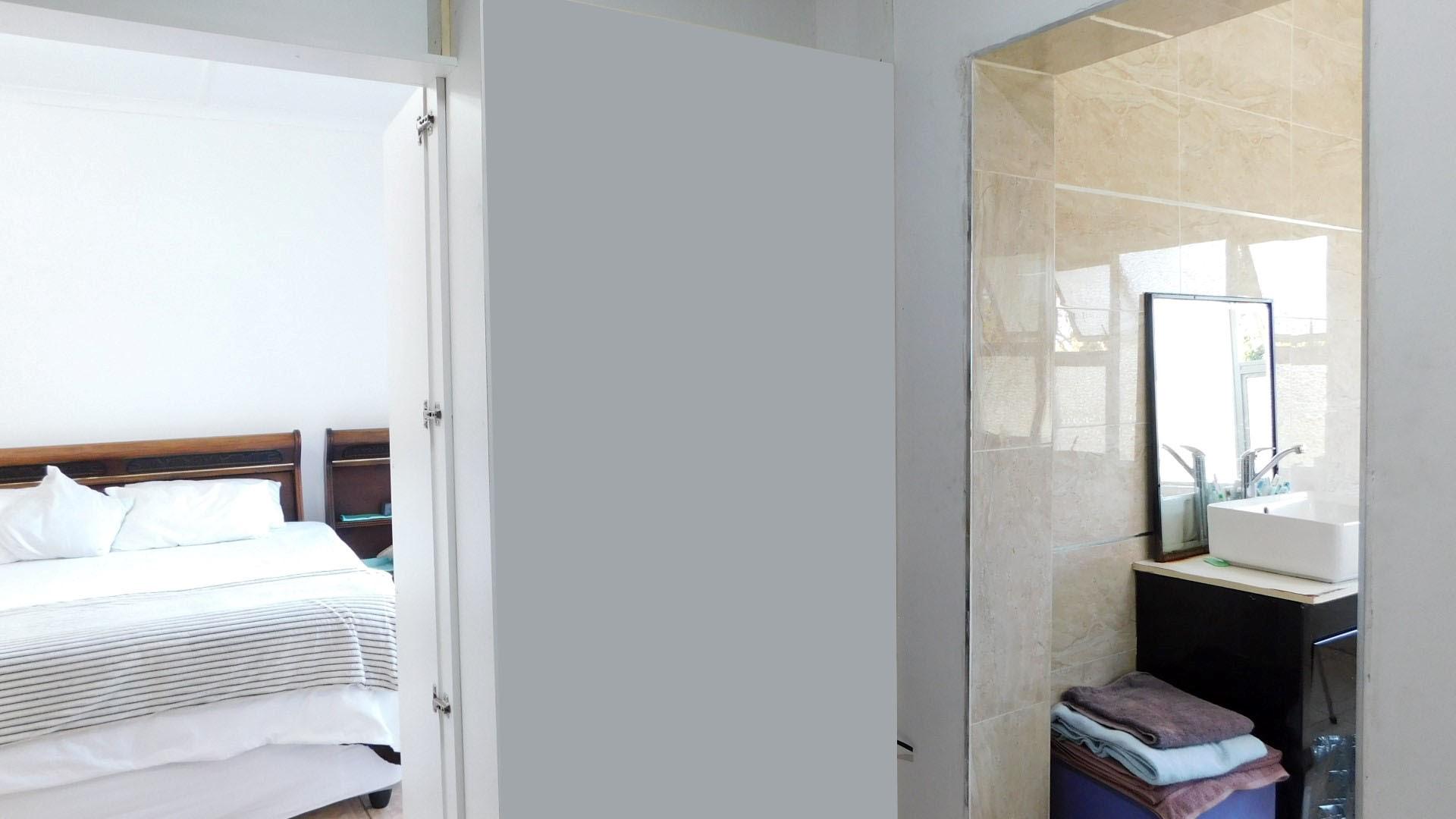 Spaces - 22 square meters of property in Durban North 