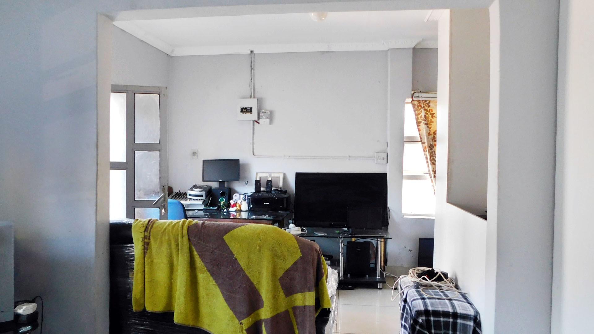 Main Bedroom - 28 square meters of property in Durban North 
