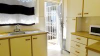 Kitchen - 35 square meters of property in Durban North 