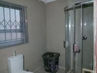 Bathroom 2 of property in Kinross