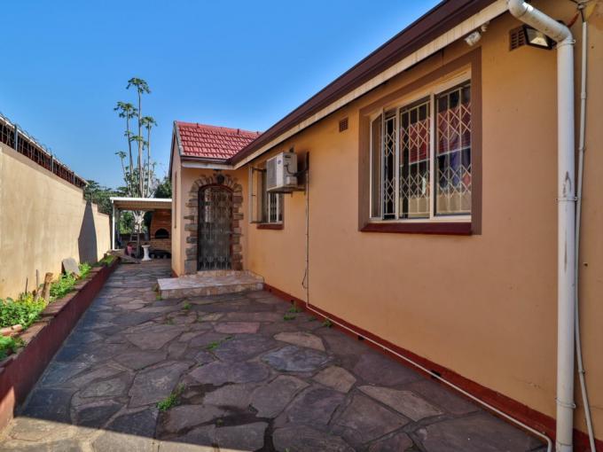 3 Bedroom House for Sale For Sale in Umbilo  - MR586373