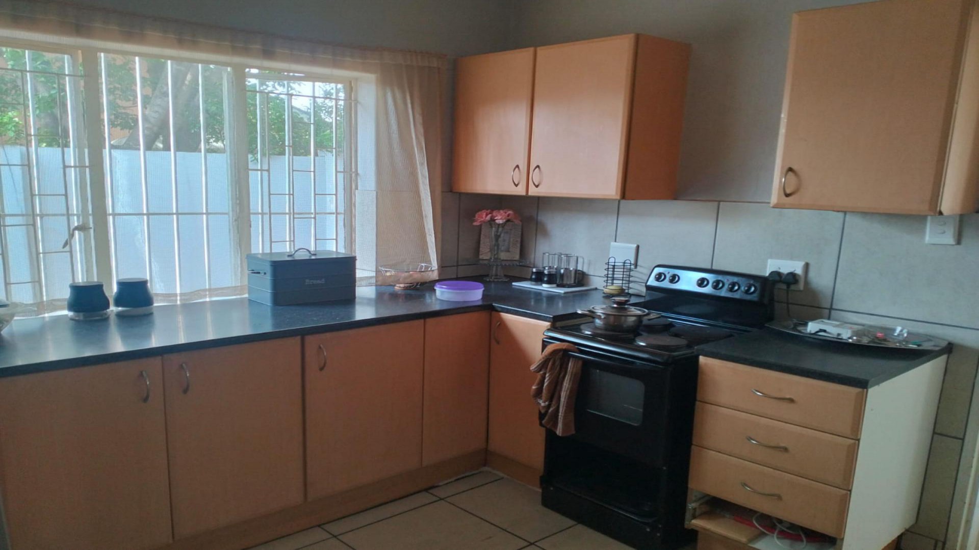 Kitchen - 12 square meters of property in Hamberg