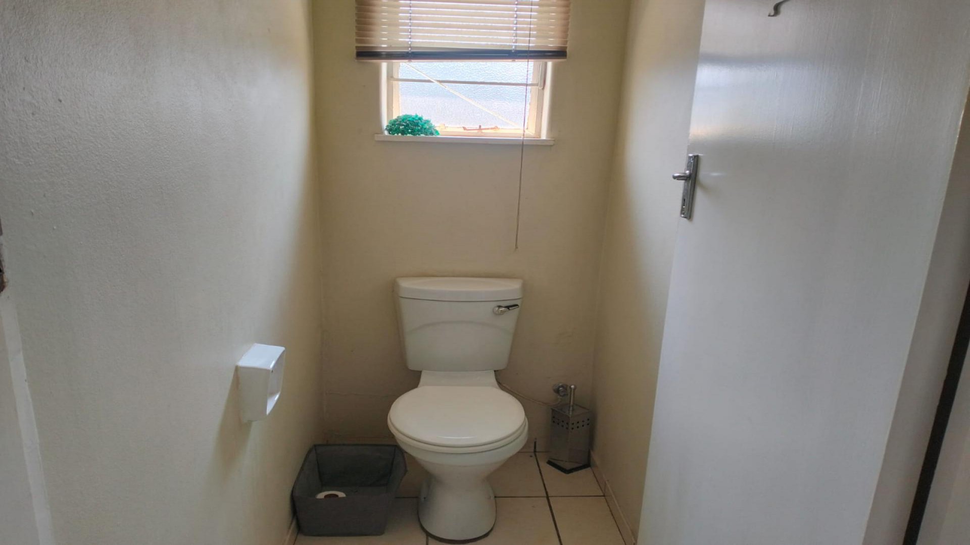 Bathroom 2 of property in Hamberg